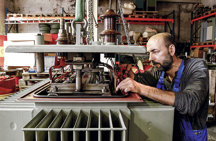 Service / Prüfung Transformatoren 2 Transformator Service Prüfung