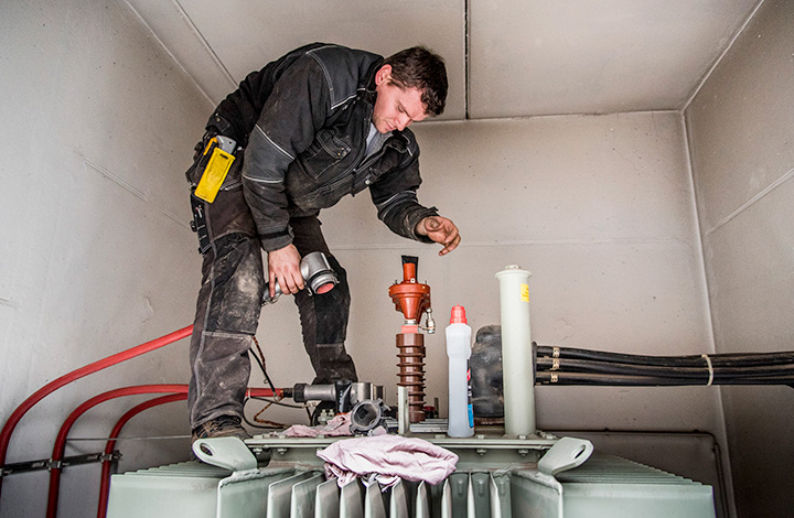 Prüfung an Stromkabeln 3 Starkstrom