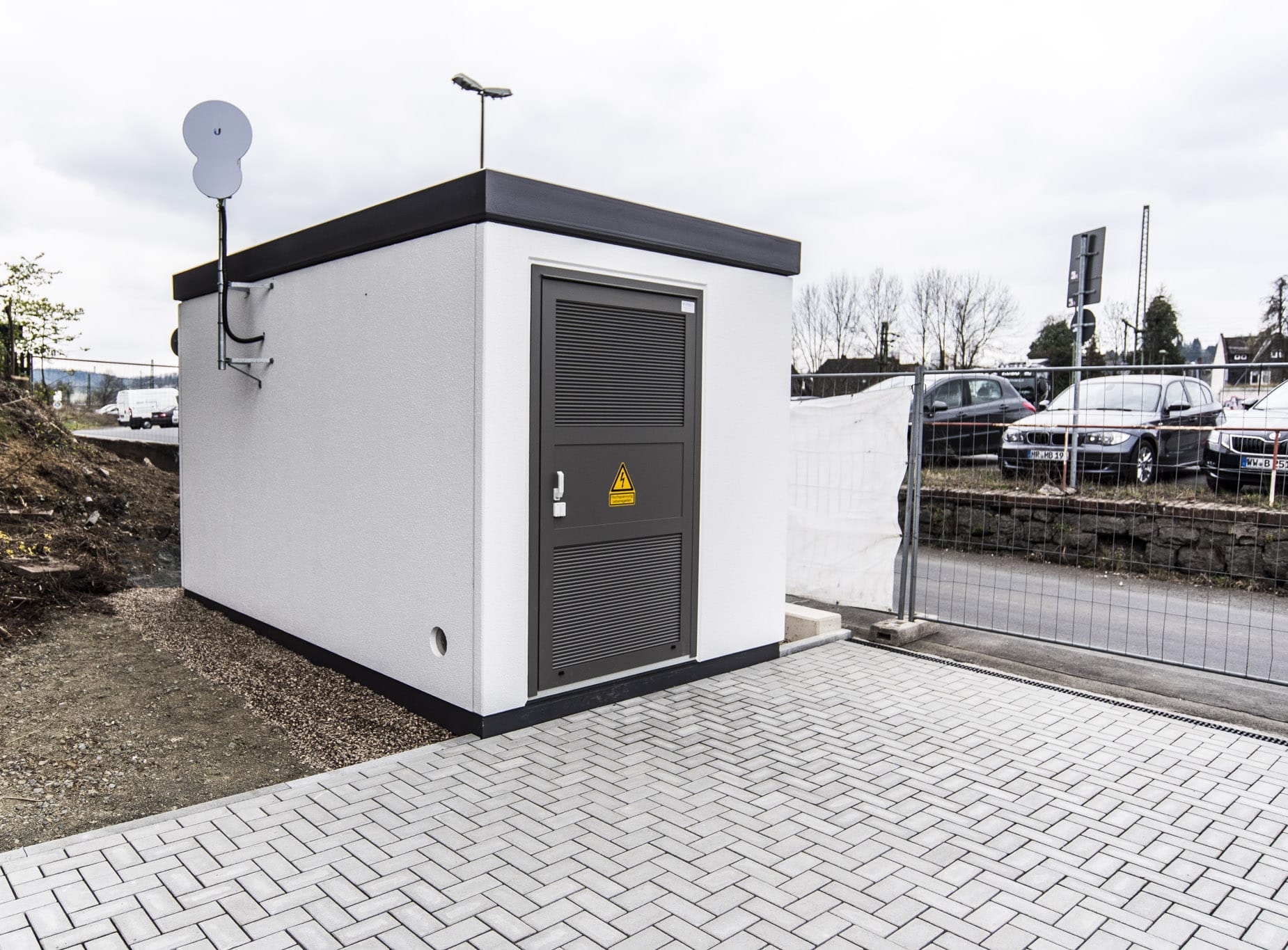 Trafos / Trafostationen Trafostation zur Stromversorgung von Industrie- und Gewerbebetrieben