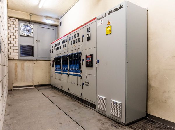 Neue Niederspannungshauptverteilung nach der der Erneuerung